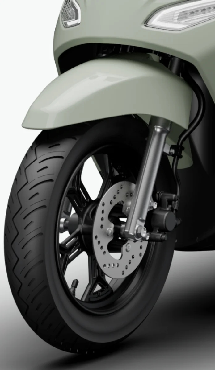 Vero X Hệ thống giảm xóc với giảm chấn thủy lực, hỗ trợ xe di chuyển êm ái trên nhiều địa hình.